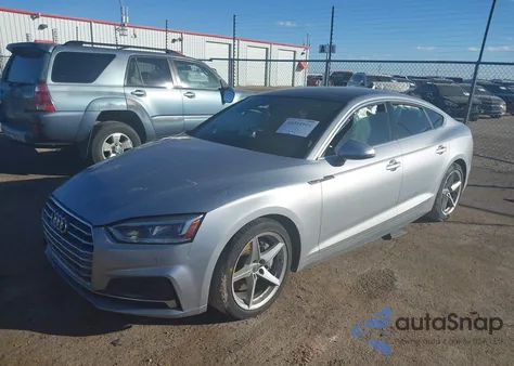 2019 Audi A5 45 Premium z USA, uszkodzony, nr VIN WAUENCF57KA098708